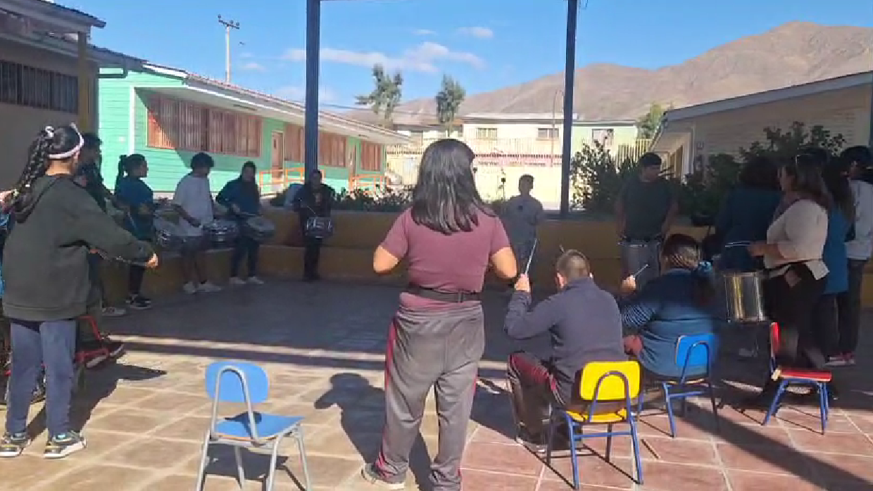 Batucada escolar promueve la inclusión y el trabajo en equipo en Escuela José Luis Olivares de Chañaral