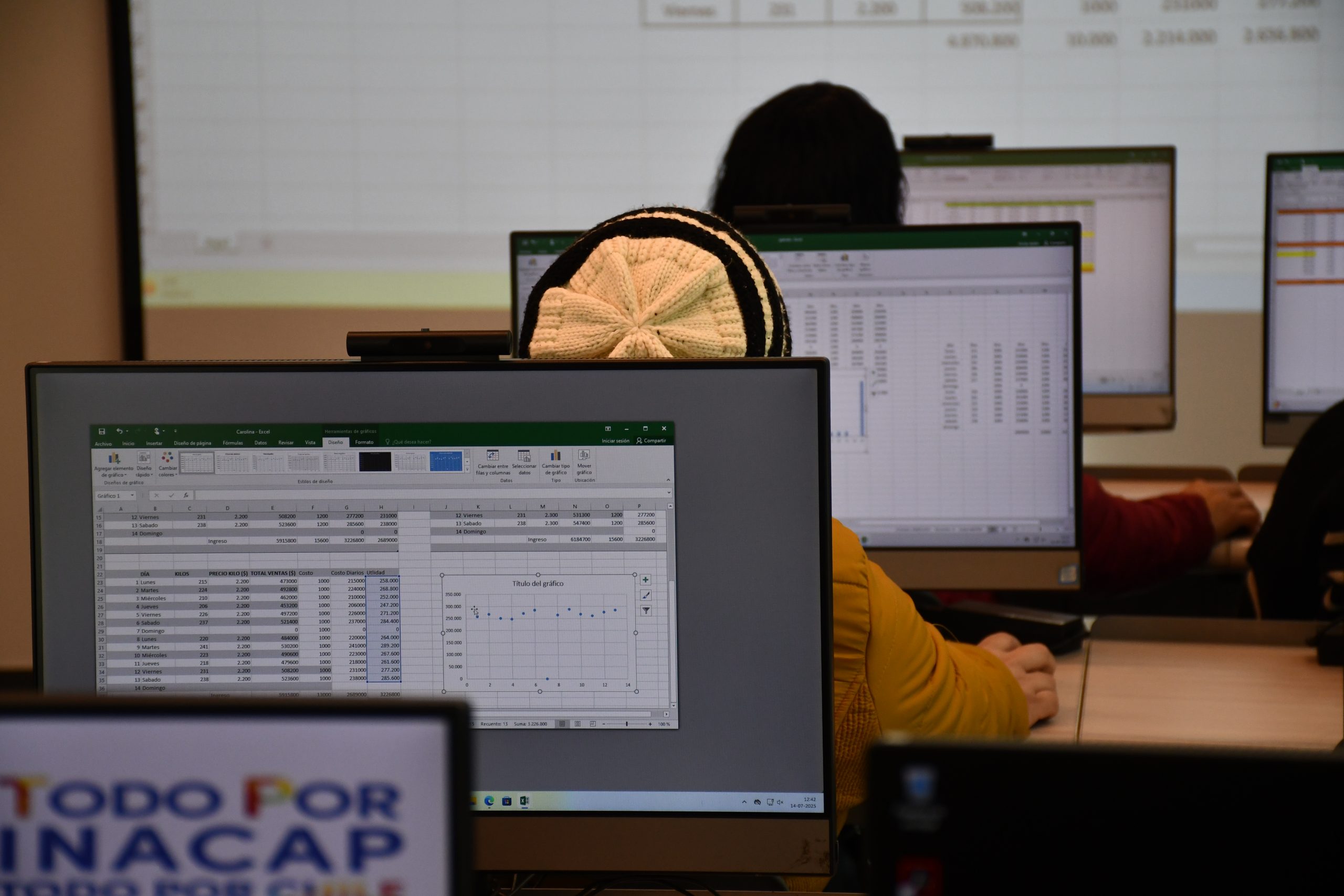 Alianza SLEP–INACAP impulsa competencias digitales en comunidades escolares