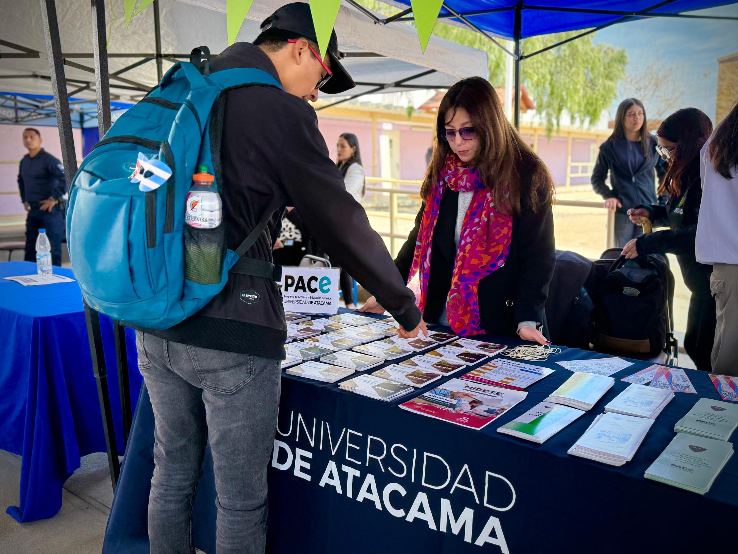 Liceo Manuel Blanco Encalada realizó Feria Vocacional “Planifica tu 2026”