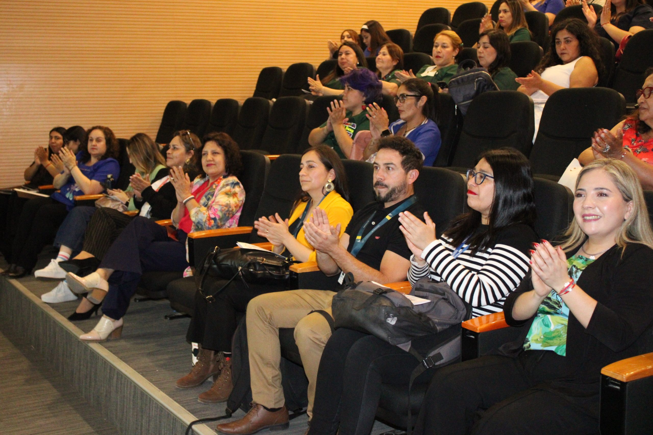 Seminario de Educación Parvularia convocó a comunidades educativas para fortalecer la innovación y el diálogo en la primera infancia
