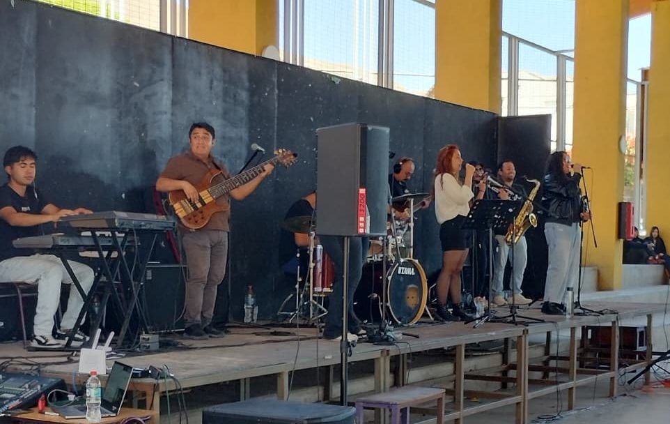 Escuela Vicente Sepúlveda Rojo vivió una jornada musical junto a la Banda de la Universidad de Atacama