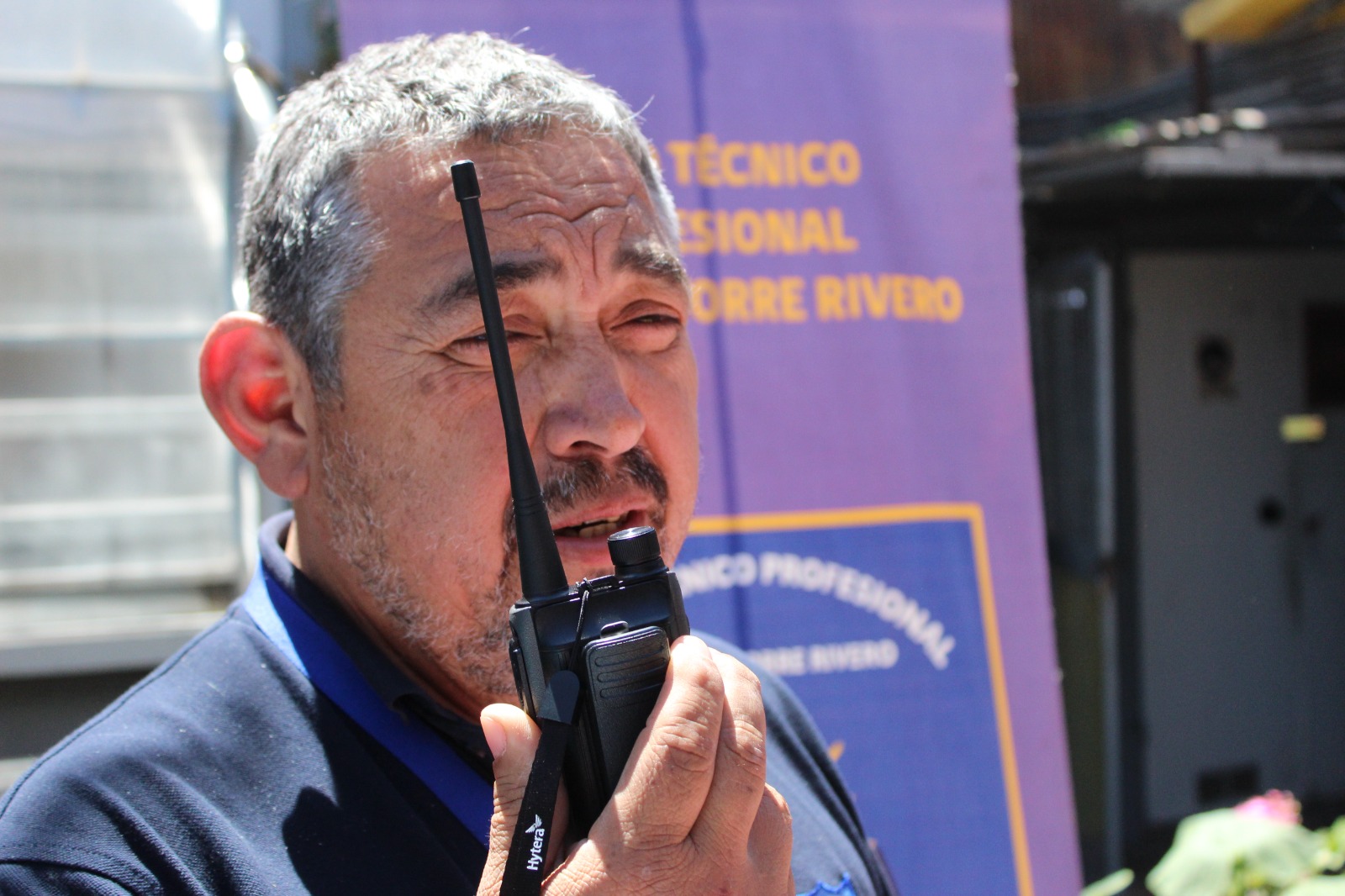 Liceo Edwin Latorre refuerza la seguridad y la gestión escolar con nuevos equipos de comunicación aportados por SLEP Atacama