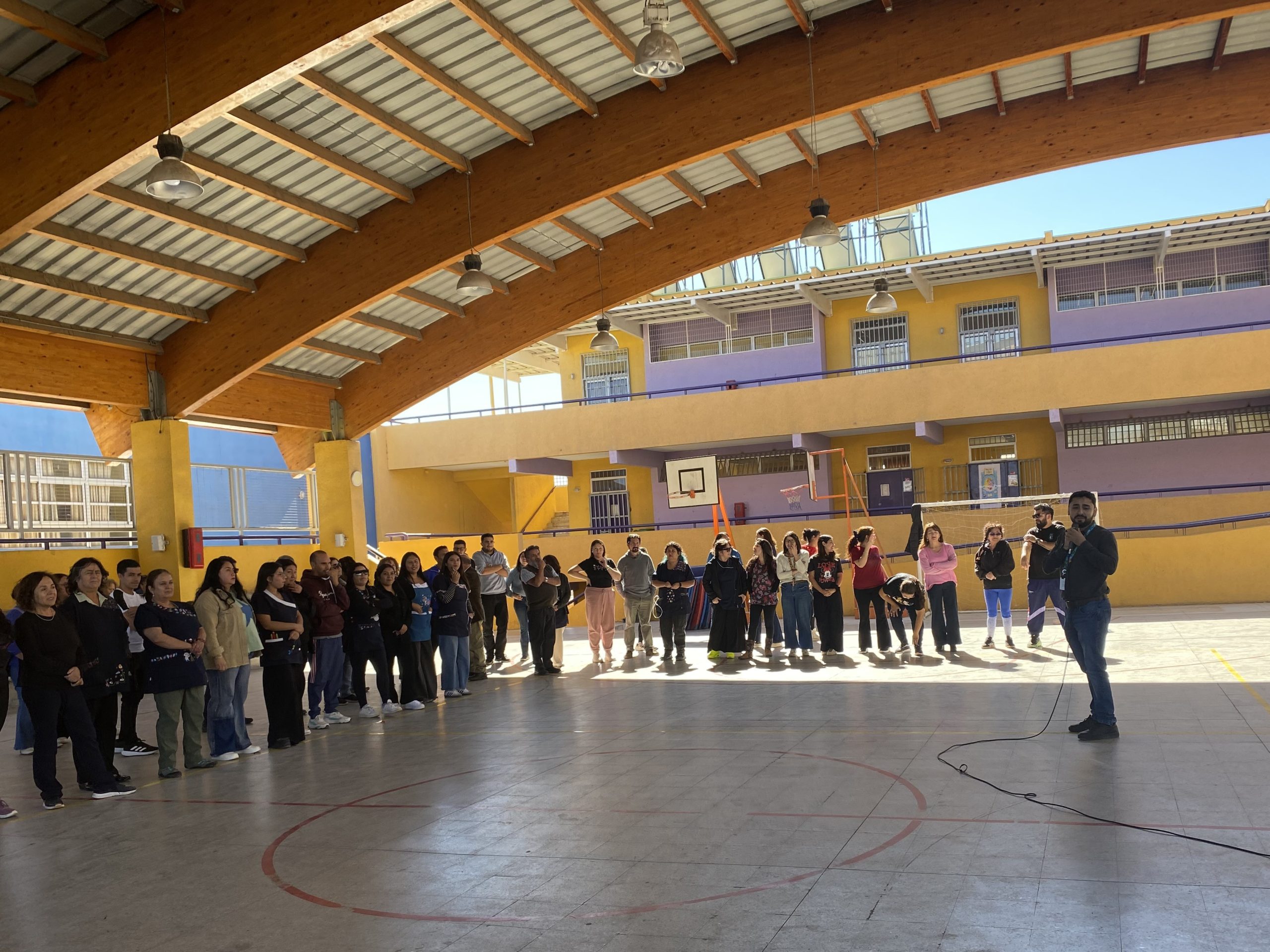 Escuela Laura Robles Silva realiza jornada de cuidado colectivo