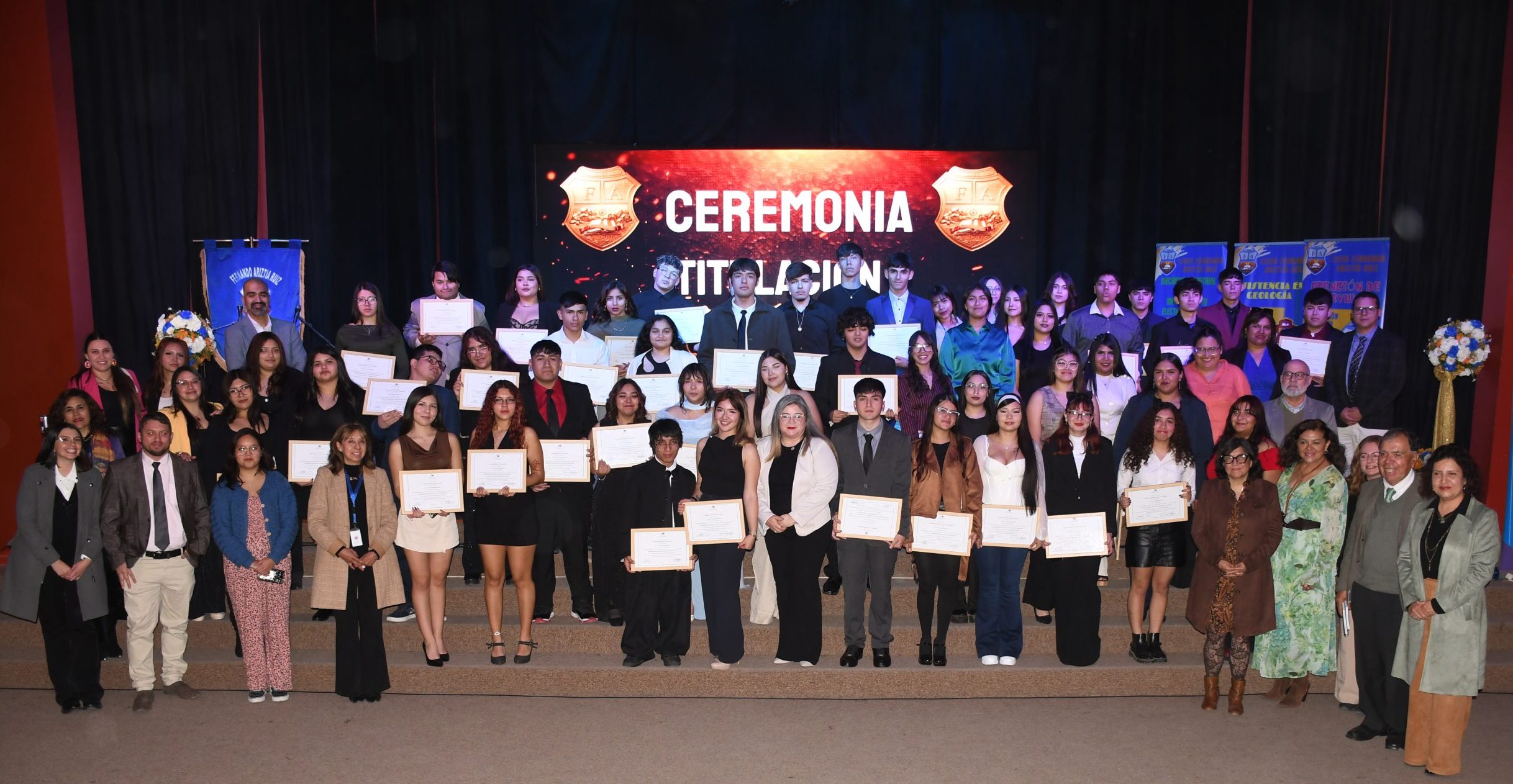 Liceo Fernando Ariztía Ruiz realizó ceremonia de titulación de la generación 2025